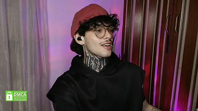 Mihail leroy online show from 02/17/26, 02:20