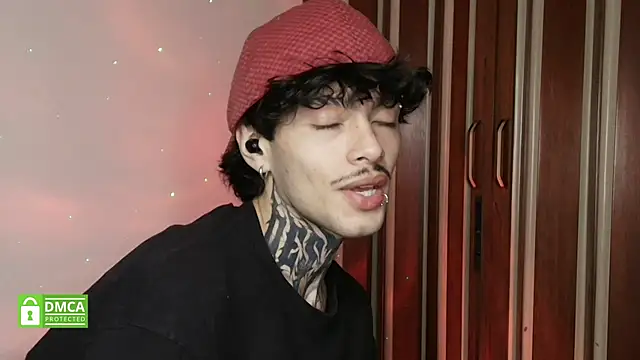 Mihail leroy online show from 02/10/26, 11:26