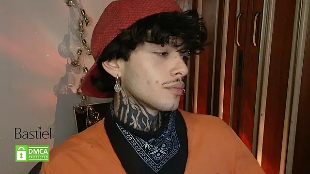 Snapshot of Mihail_leroy chatting on 09/13/25, 03:39 Mihail leroy online show from 09/13/25, 03:39