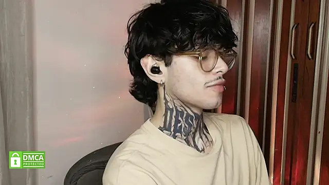 Mihail leroy online show from 02/25/26, 12:55