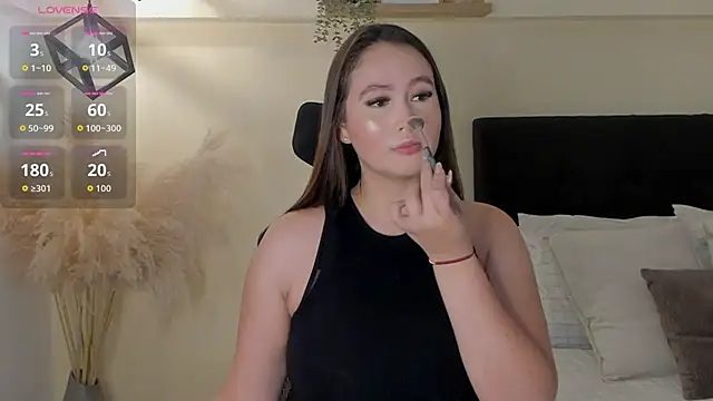 antonellacooper   online show from 03/27/26, 10:43