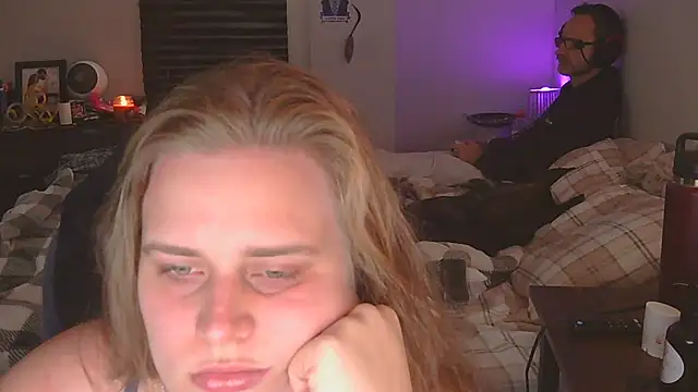 Sexyblonde12344 online show from 10/26/25, 06:19