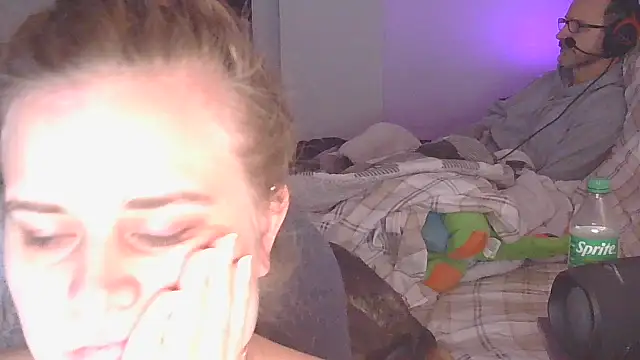 Sexyblonde12344 online show from 12/04/25, 05:01