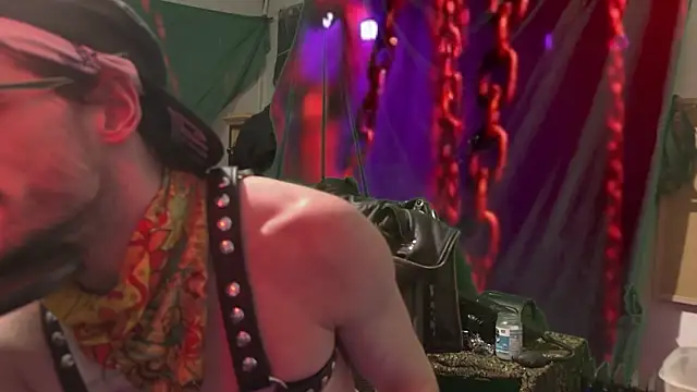 MasterDaddyCool online show from 02/15/26, 08:30