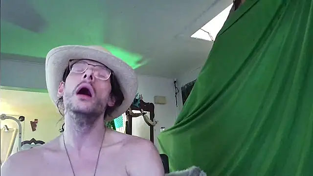 MasterDaddyCool online show from 10/19/25, 12:52