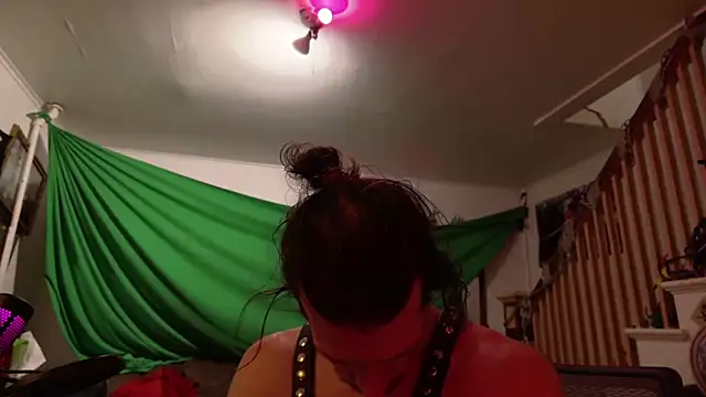 MasterDaddyCool online show from 12/14/25, 09:31