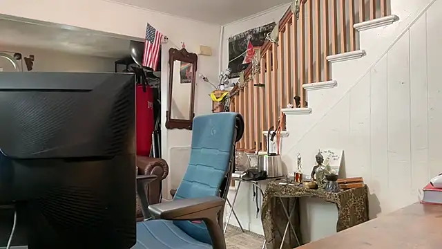 MasterDaddyCool online show from 05/27/26, 09:00