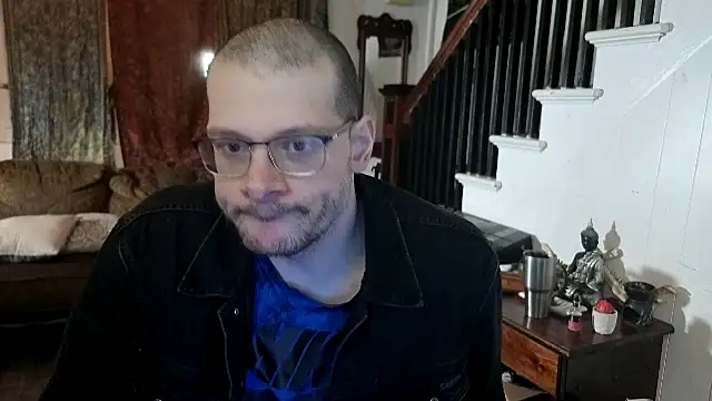 Snapshot of MasterDaddyCool chatting on 06/25/26, 12:54 MasterDaddyCool online show from 06/25/26, 12:54