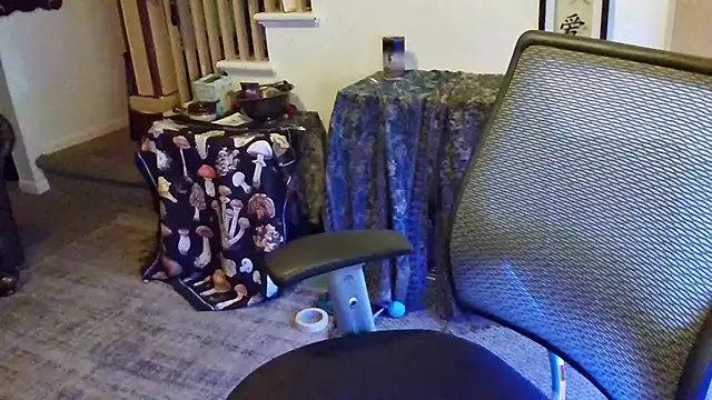 MasterDaddyCool online show from 10/04/25, 04:03