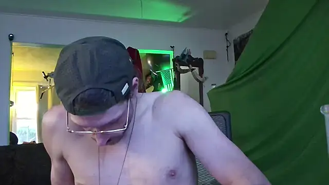 MasterDaddyCool online show from 10/20/25, 02:17