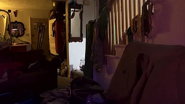 MasterDaddyCool online show from 11/28/25, 04:56