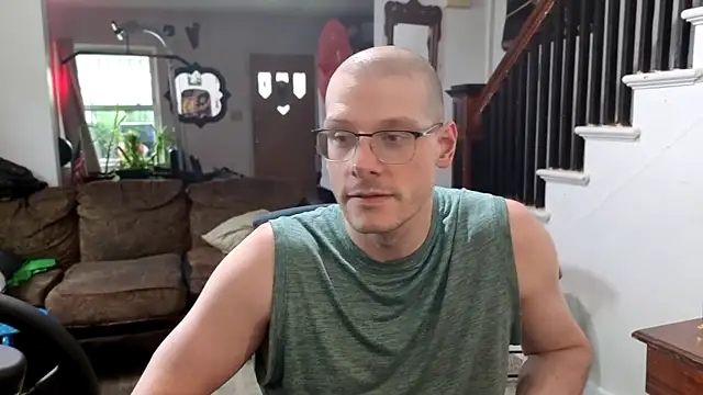 Snapshot of MasterDaddyCool chatting on 06/14/26, 09:27 MasterDaddyCool online show from 06/14/26, 09:27