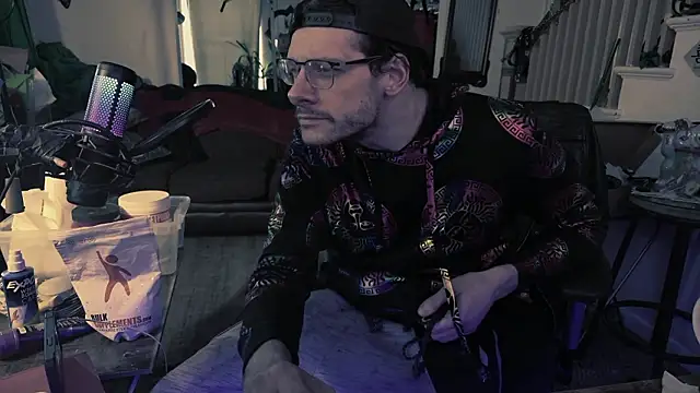 MasterDaddyCool online show from 02/03/26, 06:46