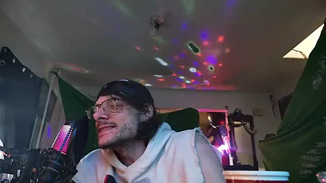 MasterDaddyCool online show from 10/17/25, 01:35