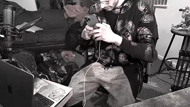 MasterDaddyCool online show from 02/02/26, 11:37