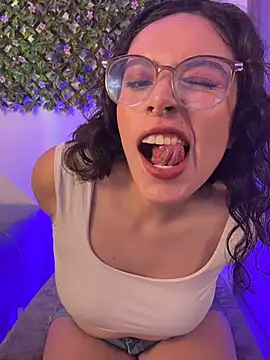 Katheerine online show from 11/25/25, 12:55