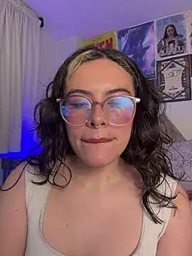 Katheerine online show from 03/18/26, 01:53