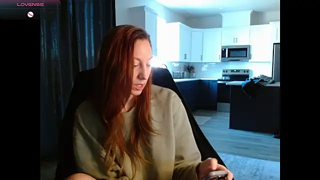 Snapshot of AnneNay chatting on 02/27/26, 09:25 AnneNay online show from 02/27/26, 09:25