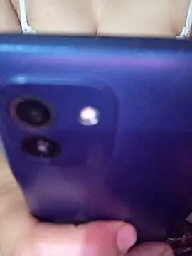 Snapshot of Sweet-arian chatting on 11/08/25, 06:39 Sweet-arian online show from 11/08/25, 06:39