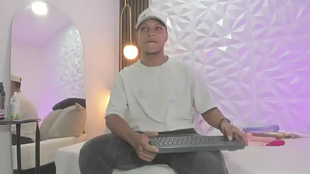 Ricky Owens1 online show from 10/14/25, 01:12