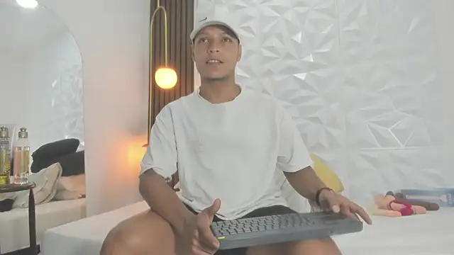 Ricky Owens1 online show from 10/08/25, 01:56