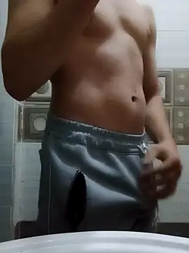 Snapshot of John_big345 chatting on 01/12/26, 10:44 John big345 online show from 01/12/26, 10:44