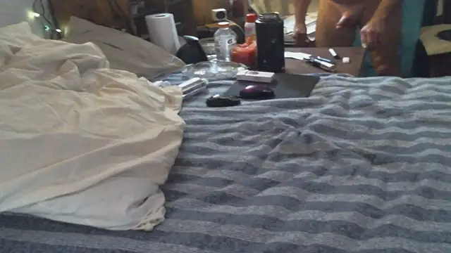 Pussyeat2please online show from 09/19/25, 08:29