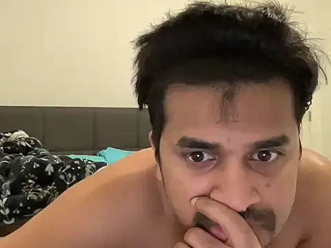 Unseenadam143 online show from 10/29/25, 12:26