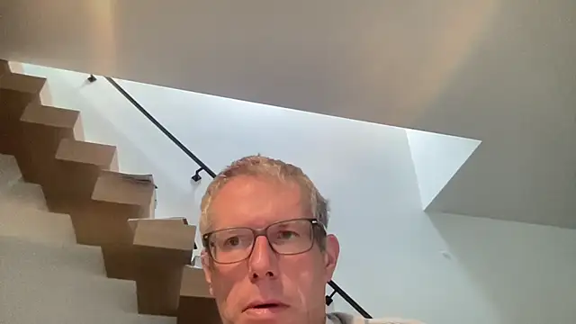 choupipat1 online show from 11/08/25, 08:51