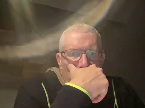 choupipat1 online show from 09/27/25, 10:27