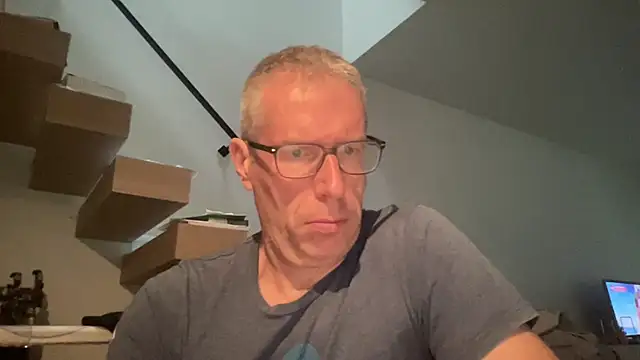 choupipat1 online show from 09/21/25, 06:07