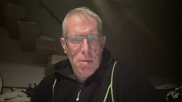 choupipat1 online show from 10/06/25, 10:54