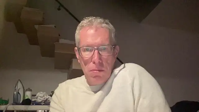 choupipat1 online show from 10/29/25, 11:03