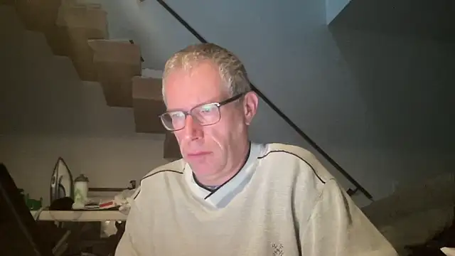 choupipat1 online show from 10/29/25, 06:45