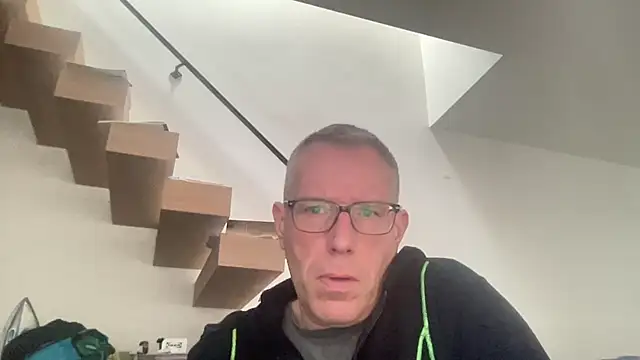 choupipat1 online show from 02/25/26, 10:04