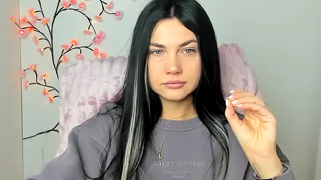 Lune Moon online show from 01/12/26, 06:20