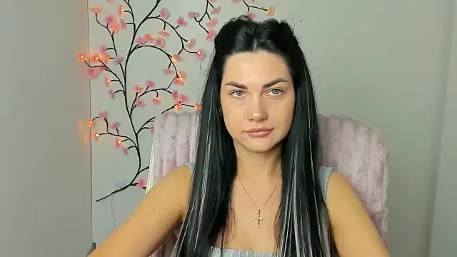 Lune Moon online show from 04/14/26, 05:34