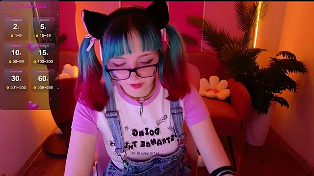 CoralineYoung online show from 11/06/25, 03:16