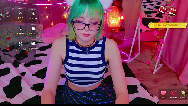 CoralineYoung online show from 04/11/26, 07:45