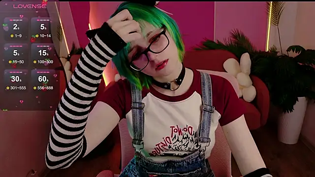 CoralineYoung online show from 02/12/26, 07:19