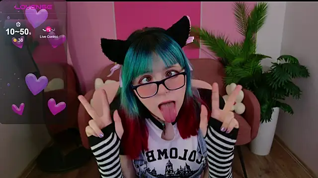 CoralineYoung online show from 10/24/25, 05:17