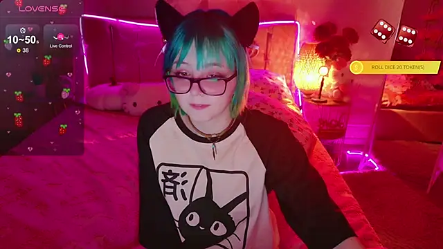 CoralineYoung online show from 02/13/26, 10:15