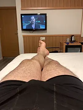 Snapshot of sesa12 chatting on 10/15/25, 08:28 sesa12 online show from 10/15/25, 08:28