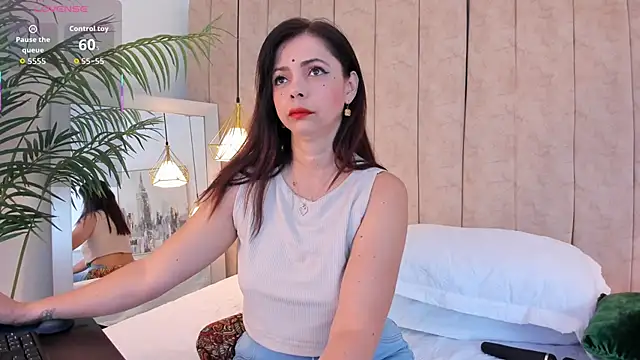 Anantaa  online show from 11/29/25, 11:43