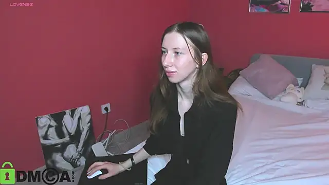 Lisbeth  Salander online show from 09/26/25, 02:40