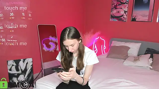 Lisbeth  Salander online show from 09/14/25, 01:50