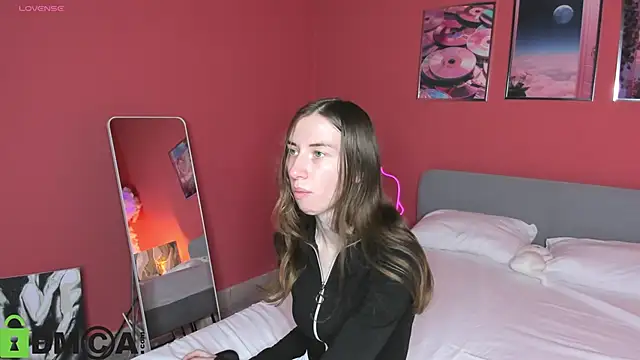 Lisbeth  Salander online show from 09/15/25, 02:34