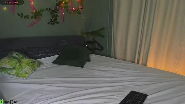 Lisbeth  Salander online show from 12/18/25, 02:27