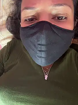 Priyajaanbaby online show from 04/13/26, 04:49