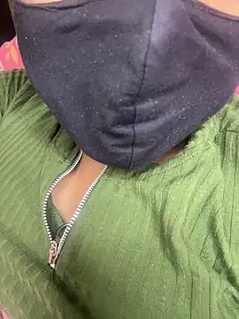 Priyajaanbaby online show from 06/15/26, 04:34